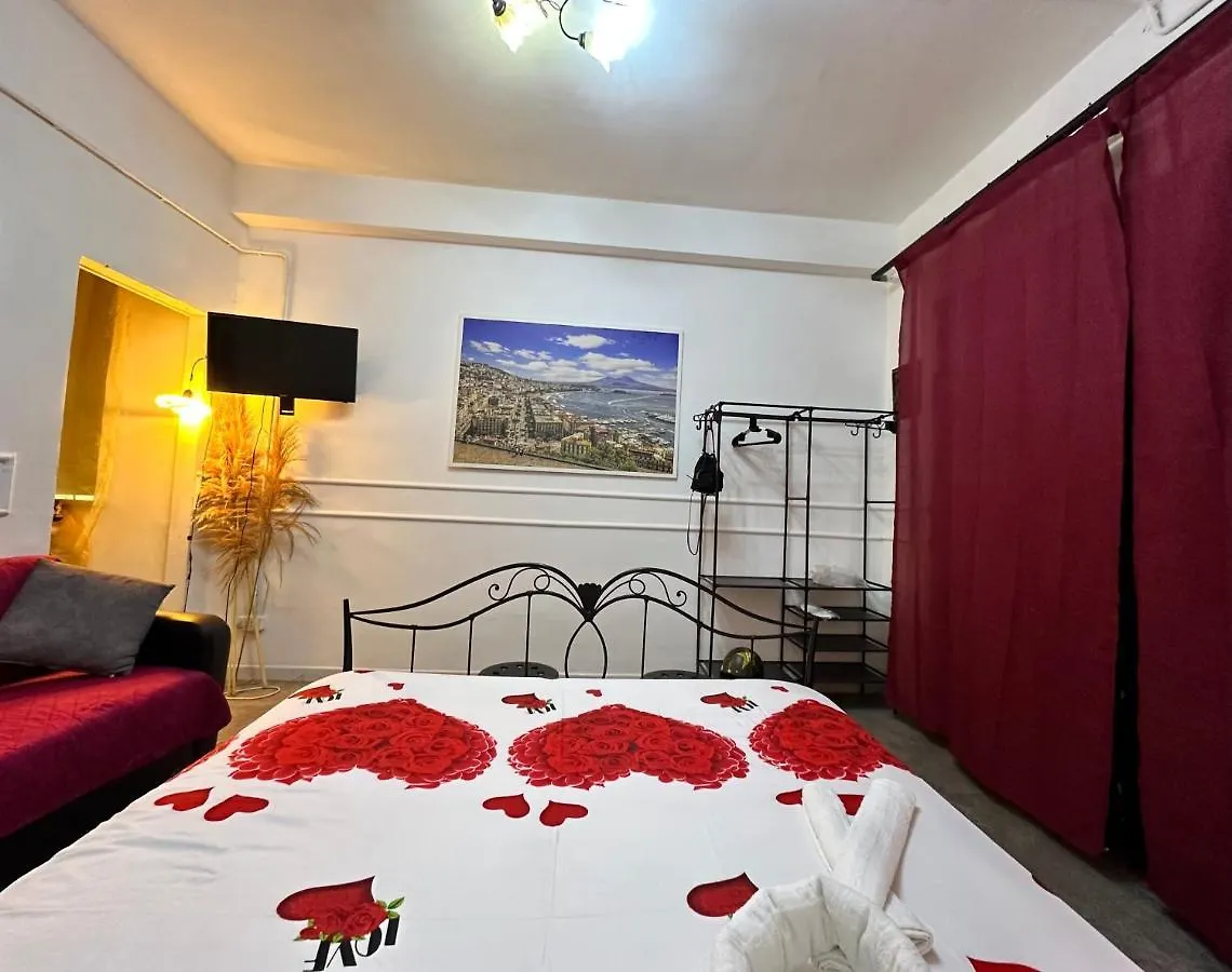 Home Cagnazzi Naples 0*,  Italy